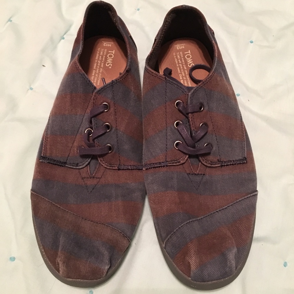 Men’s Toms Shoes Size 12
